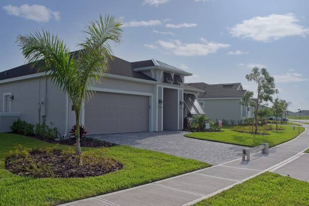 Best Commercial Driveway Pavers  in Claremont, NH